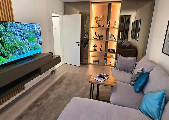 Modern Apartment With Free Parking & Balcony - Lannister Residence Bucureşti